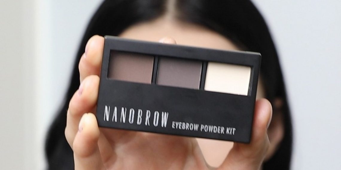 Das beste Set zum Augenbrauenschminken, das ich je hatte? Nanobrow Eyebrow Powder Kit!